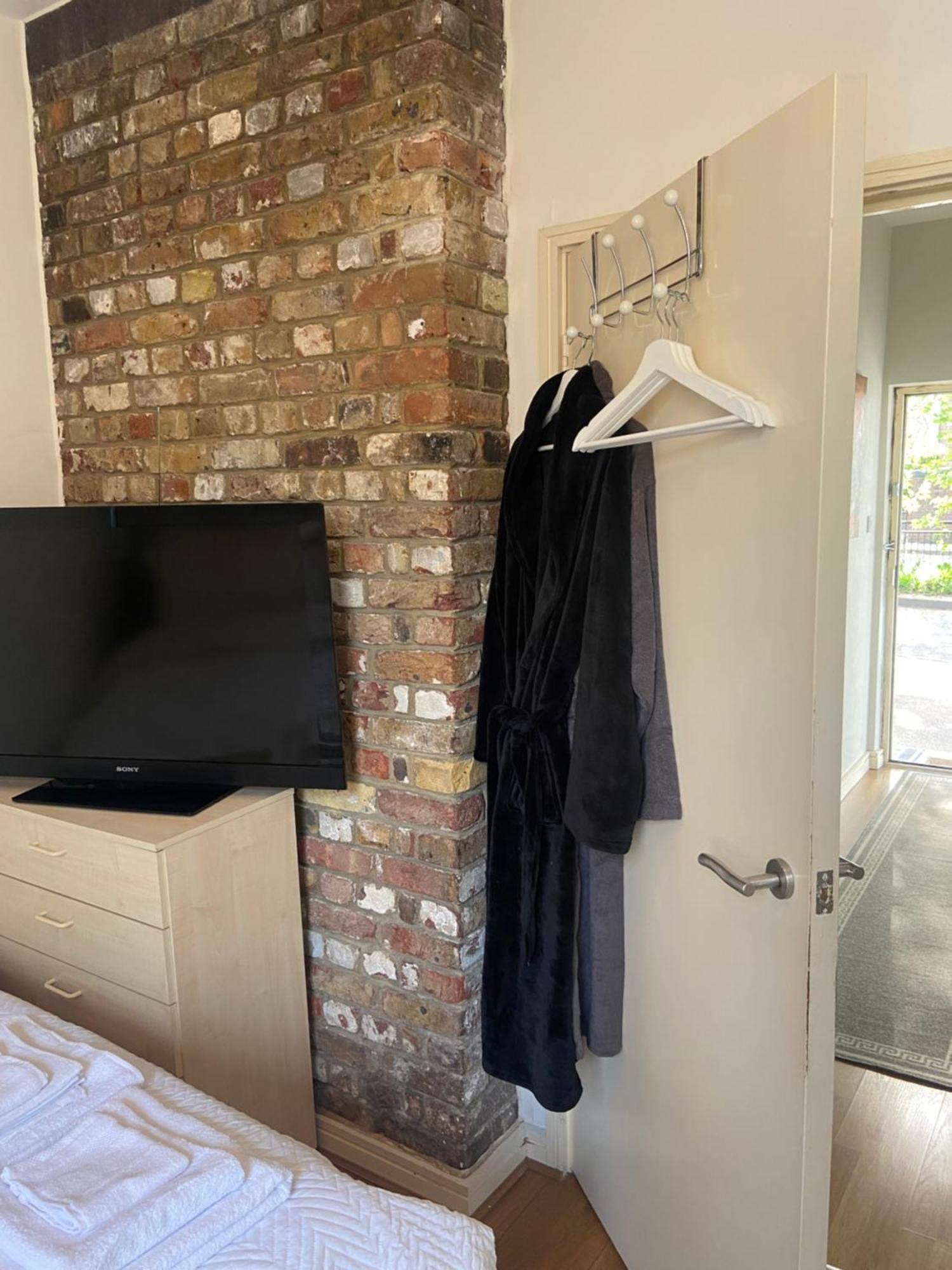 Listed Building Close To River Thames Alloggio in famiglia *